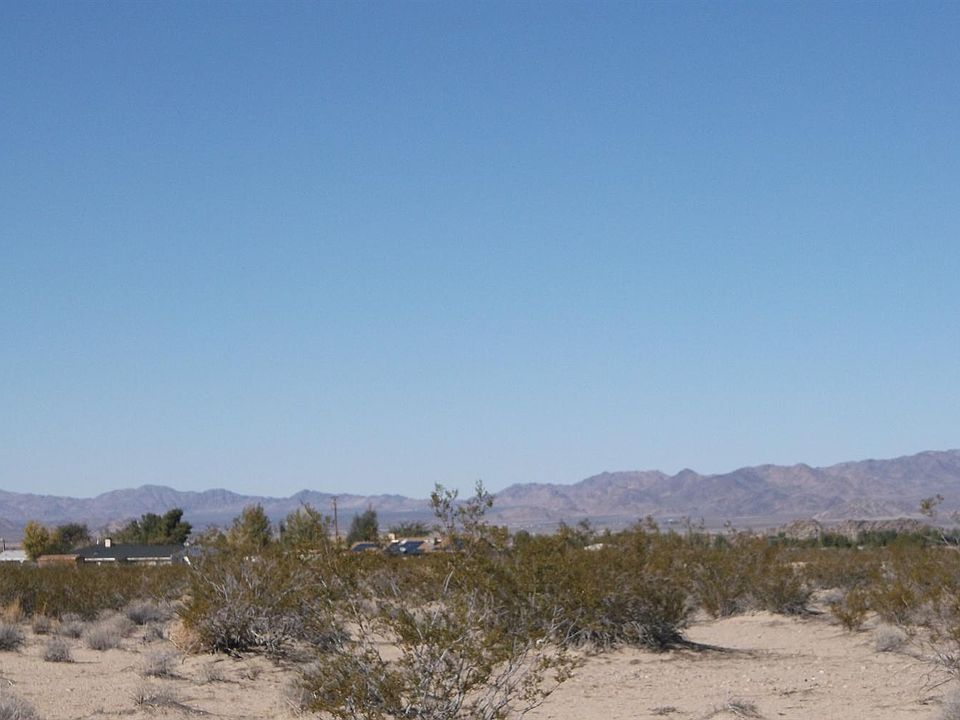 2nd image of Fairlane Rd