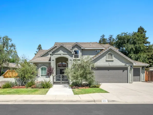 651 N Oxford Ave, Clovis, CA 93611