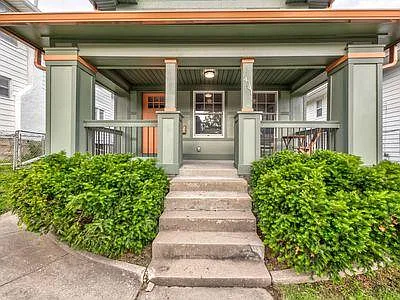 4339 Holly St Photo 1