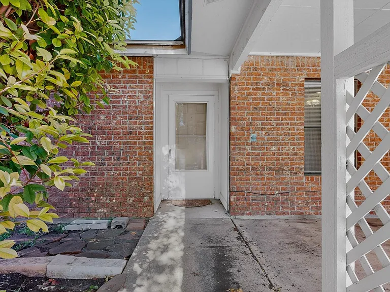 12800 Old San Antonio Rd #A — Photo 6