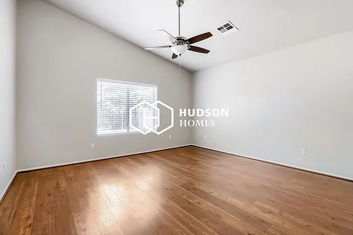 931 S 241st Ave — Photo 13