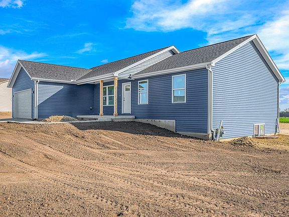 3rd image of 503 Travis Dr