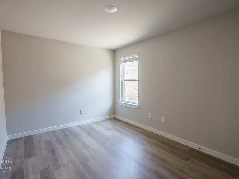 2701 Baron Ave — Photo 15