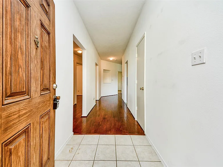 16134 Coleburn Dr — Photo 8