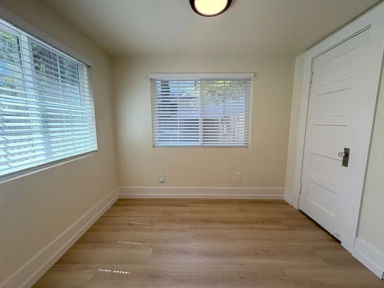 Cozy Cottage in Palo Alto Fully Renovated — Photo 11