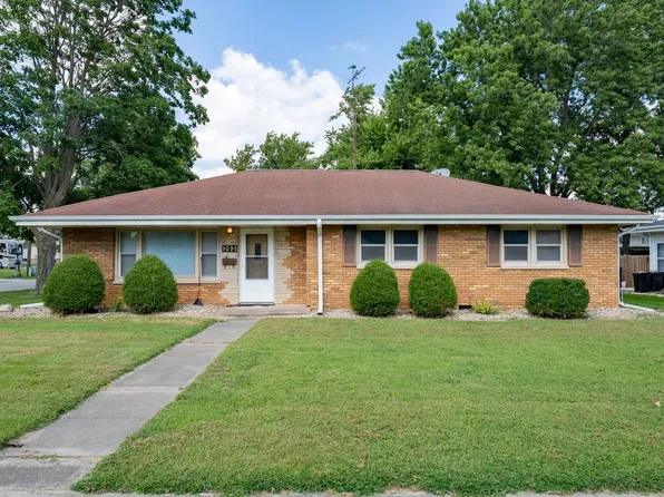 203 E Bullard St, Forrest, IL 61741