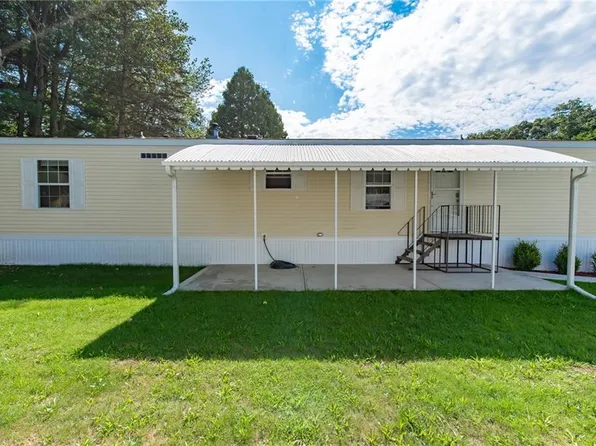 979-23 Toll Gate Rd, Warwick, RI 02886