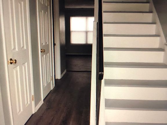 2nd image of 3611 Harbinger Rd