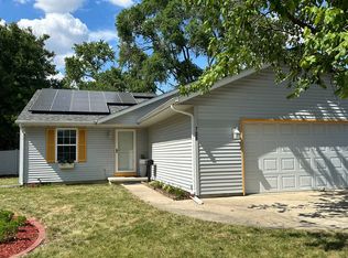 708 E University Ave, Urbana, IL 61802