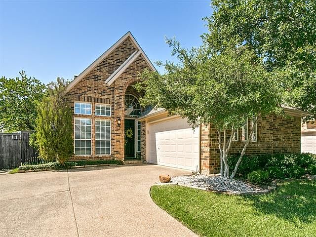 1st image of 302 Heatherwood Dr
