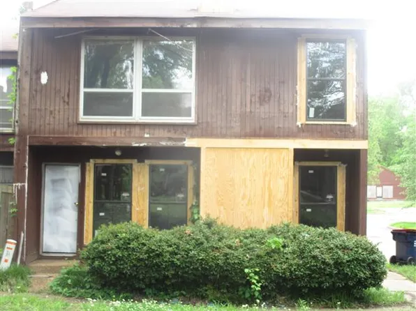 1767 Second Green Dr, Memphis, TN 38116