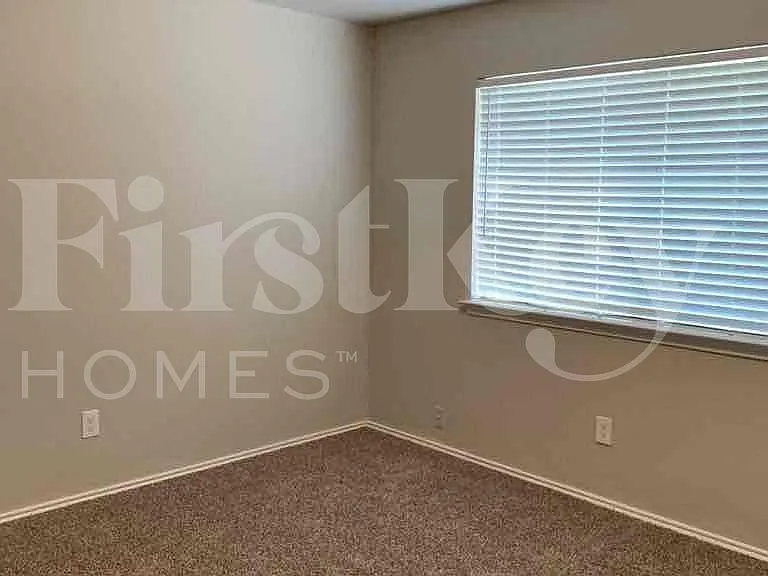 2322 Piddler Dr — Photo 10