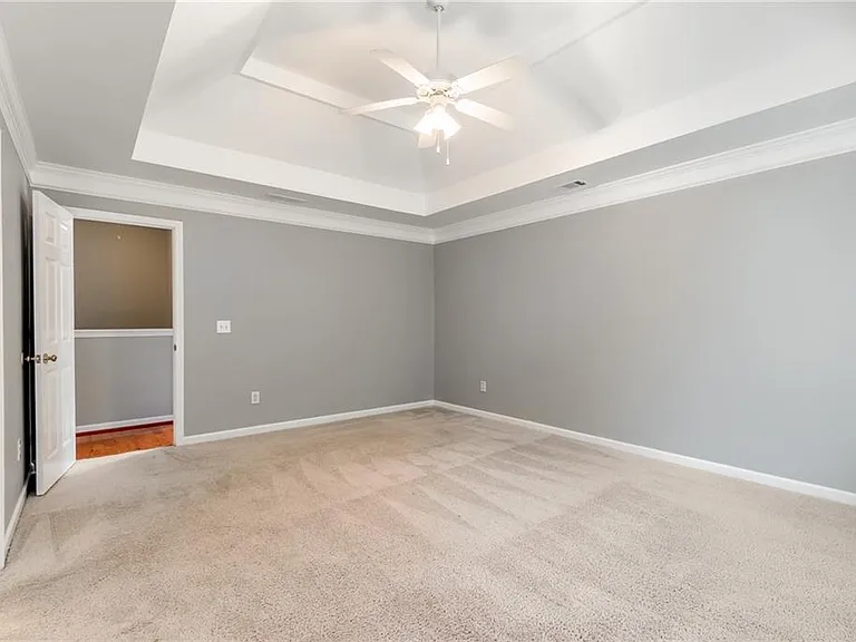 134 Lexington Parke Dr — Photo 31