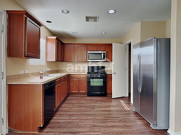 3rd image of 20415 Shiloh Mist Ln