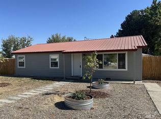 1810 Allen Ave, Fruitland, ID 83619