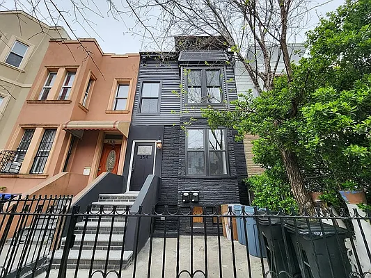 Rented by Brooklyn Property Group LLC | media 25