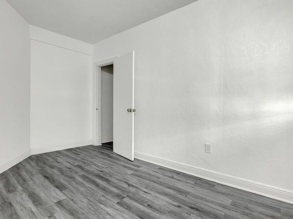 4th image of 7315 Carlyle Ave Unit 4-7315C-4