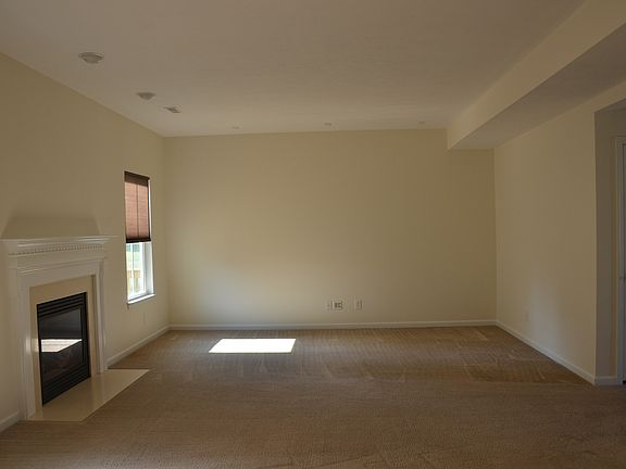 5th image of 4772 Makayla Ct