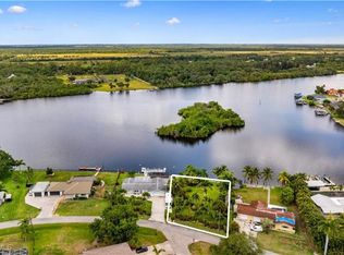 14550 Riverside Dr, Fort Myers, FL 33905