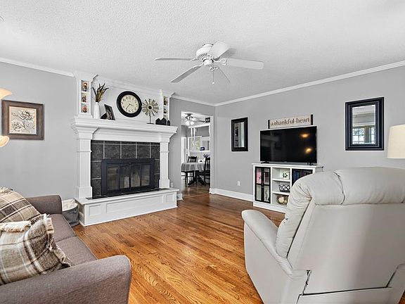 5th image of 605 N 16th St