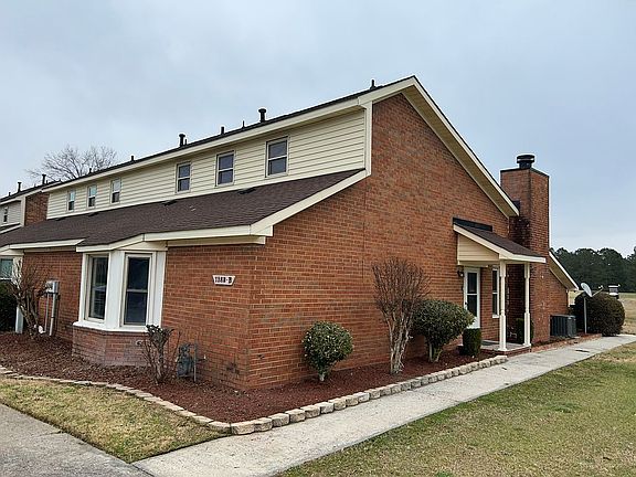 2nd image of 1588 Goshen Rd #B