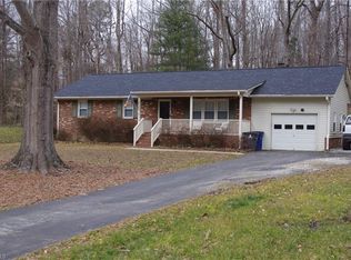 4545 Longworth Dr, Kernersville, NC 27284