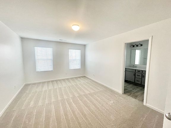 5th image of 1406 Stork Dr