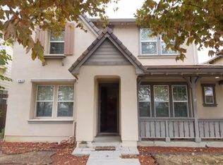 483 W Saint Francis Ave, Mountain House, CA 95391