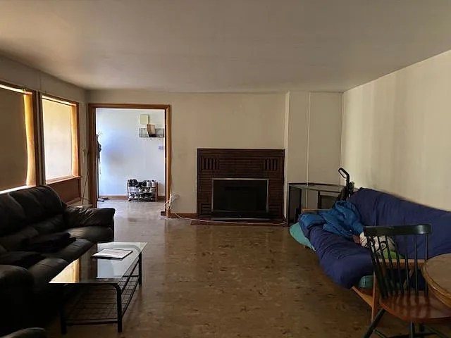 1 bed, 1.0 bath, $475 — Photo 3
