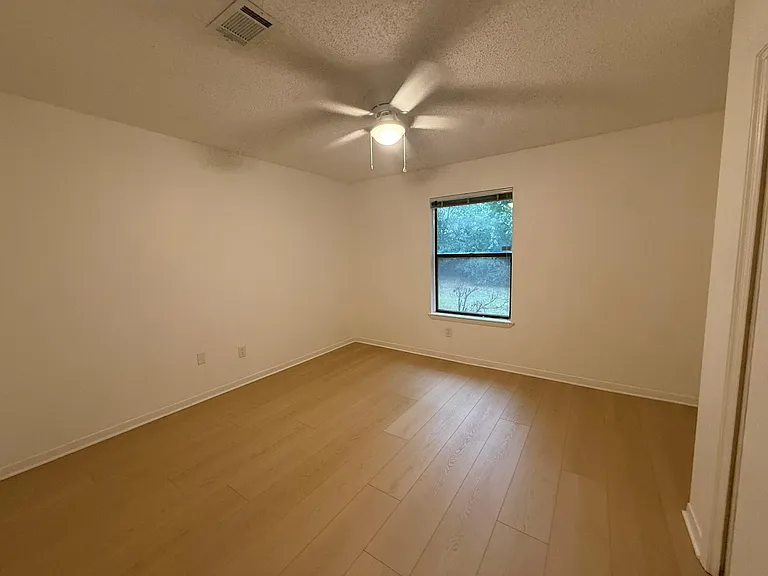 203 Blue Ridge Trl — Photo 12