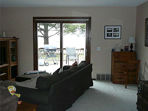 4th image of 217 W Jackson St