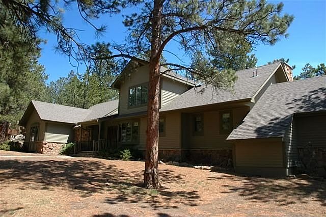 1st image of 850 Black Canyon Dr