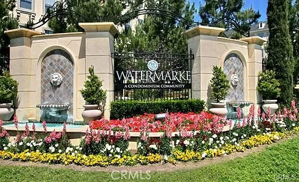 2211 Watermarke Pl