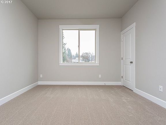 5th image of 6107 NE 111th Way