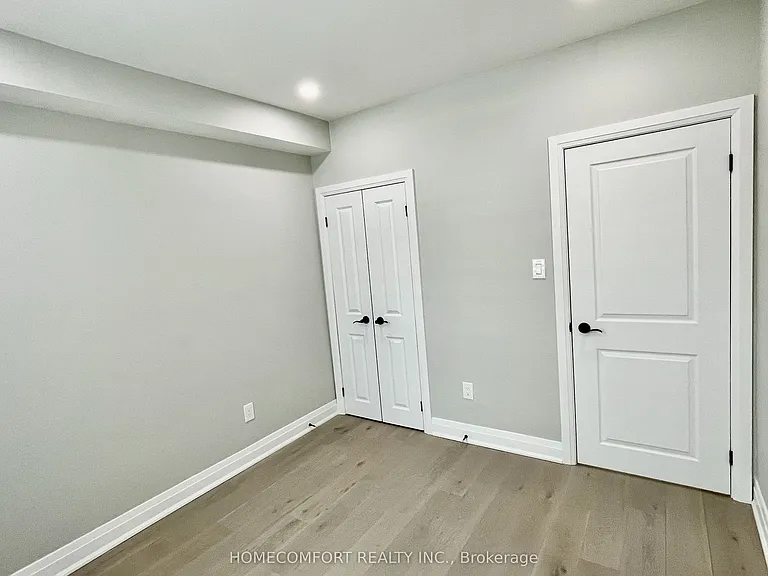 20 Saint Clair Gdns #MAIN — Photo 14