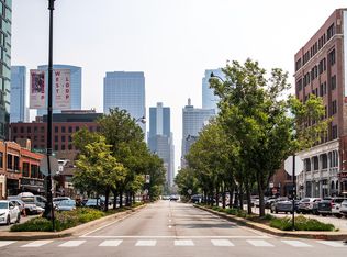 Ashland Place, Chicago, IL 60607