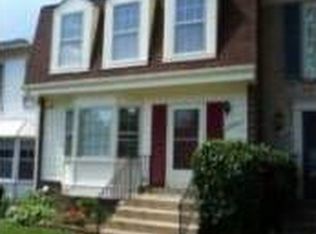 12094 Winona Dr, Woodbridge, VA 22192