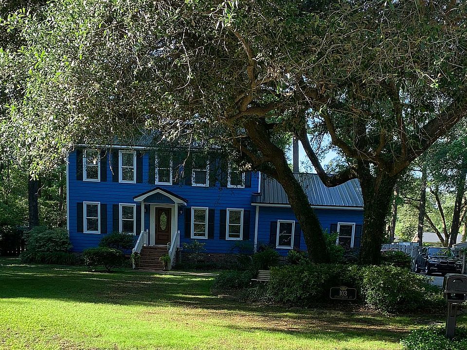 1st image of 103 Stoneybrook Ct