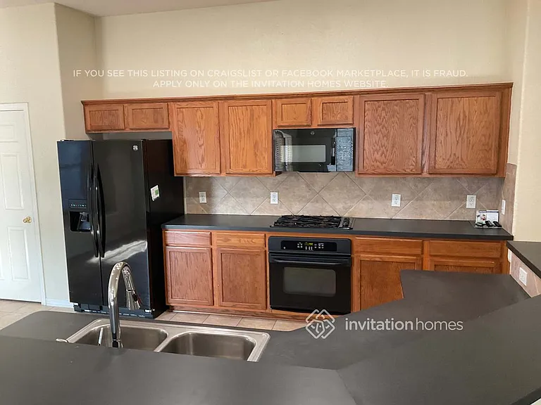 19439 Wildwood Dale Ln — Photo 4