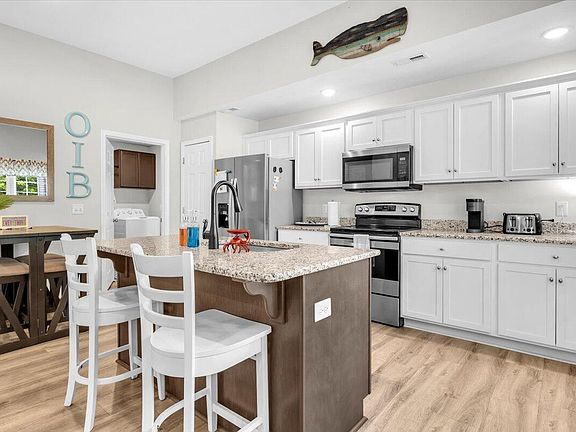 5th image of 6405 Live Oak Ave SW