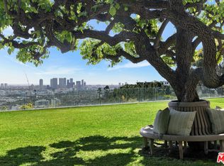 1444 N Forest Knoll Dr, Los Angeles, CA 90069