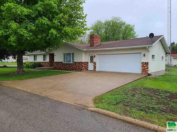 3rd image of 500 Horsley Dr