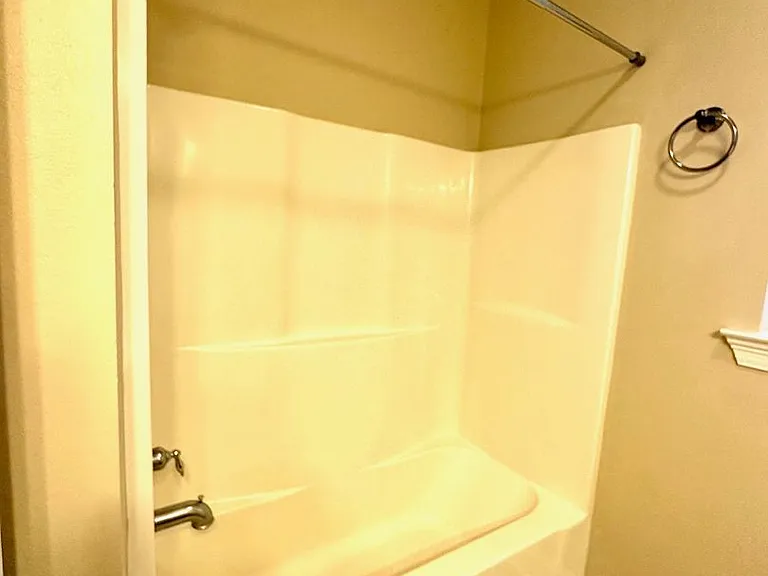 41188 Lakeway Cove Ave — Photo 17