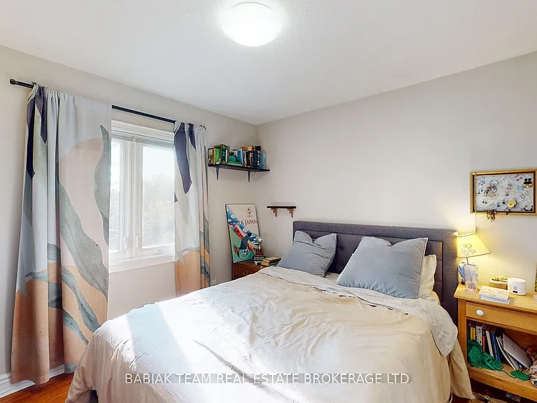 442 Gladstone Ave #2 — Photo 14