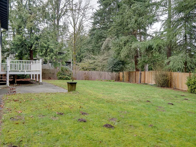 12822 SE 235th Pl — Photo 24