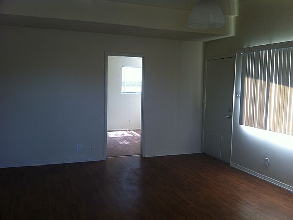 3rd image of 14440 S Budlong Ave APT E
