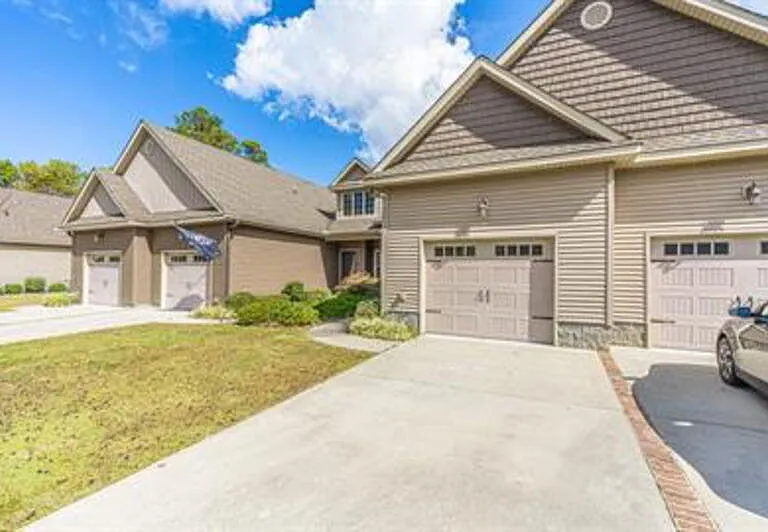 90 Cypress Cir — Photo 18