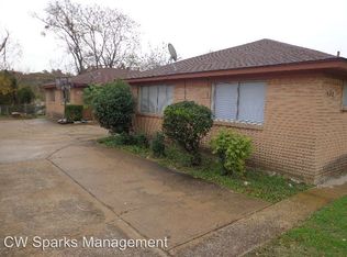 634 N Boulevard Ter, Dallas, TX 75211