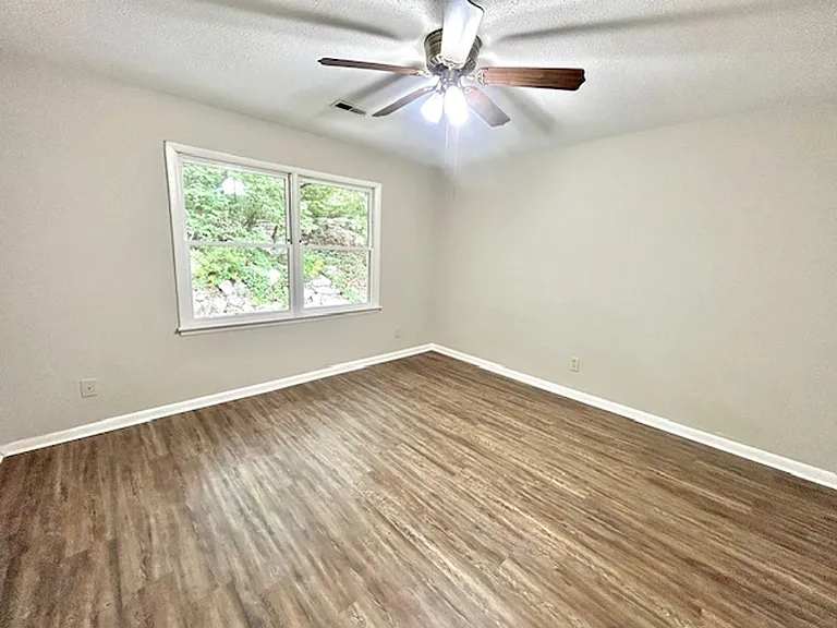 13921 Wyandotte Dr SW — Photo 10