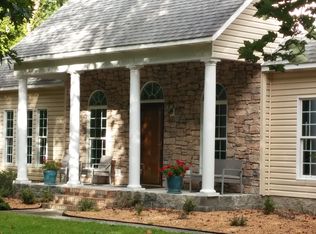 129 Bay Point Rd, Chocowinity, NC 27817